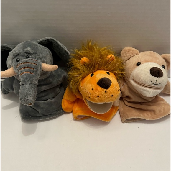 Joyin 3 Hand Puppets Stuffed Animal Plush Lion Bear Elephant Working Mouth - Picture 2 of 5